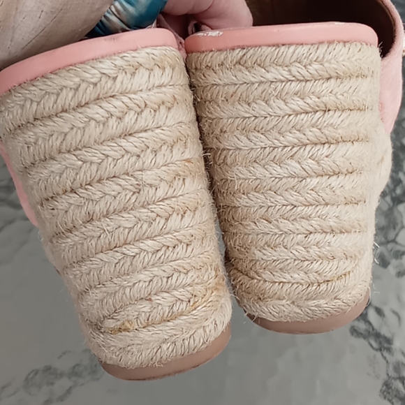 Sam Edelman Bonnie Suede Wedge Sandals - Picture 6 of 9